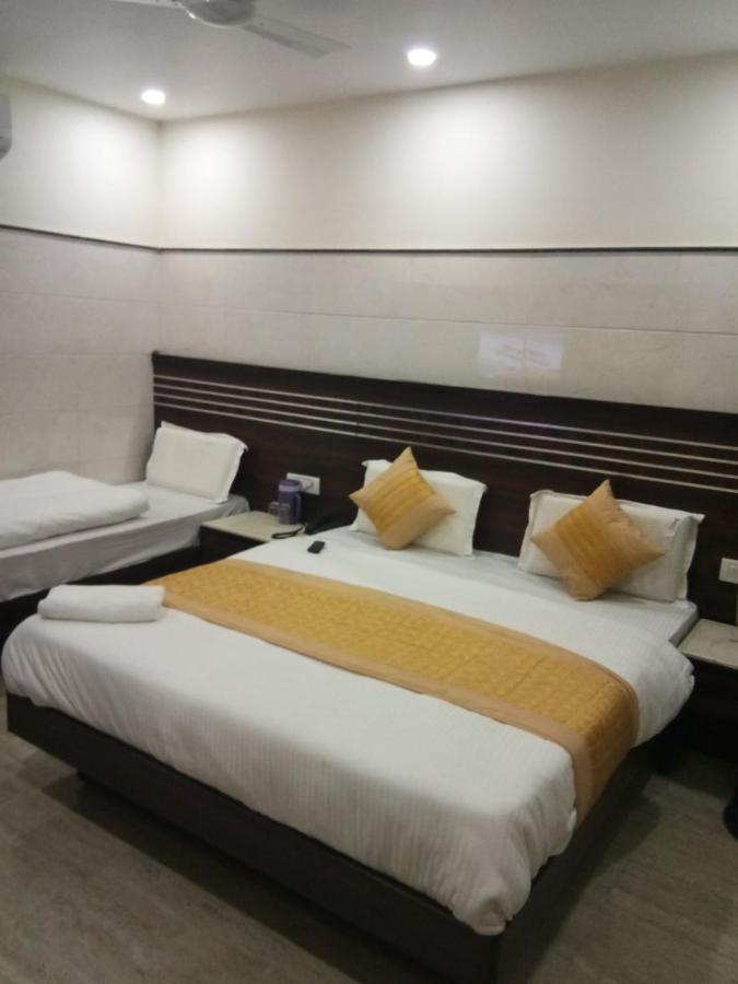 Hotel Usa New Delhi Ngoại thất bức ảnh