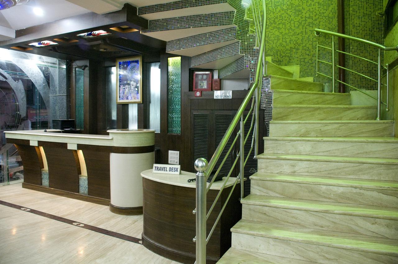 Hotel Usa New Delhi Ngoại thất bức ảnh